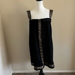 NCL, Black Bath Wrapw/ tan trim